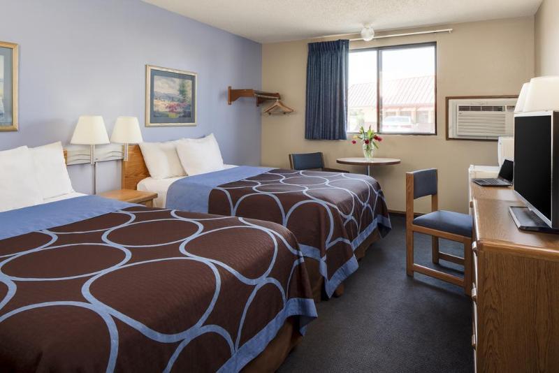 Super 8 By Wyndham Kirksville-University Area Exterior foto