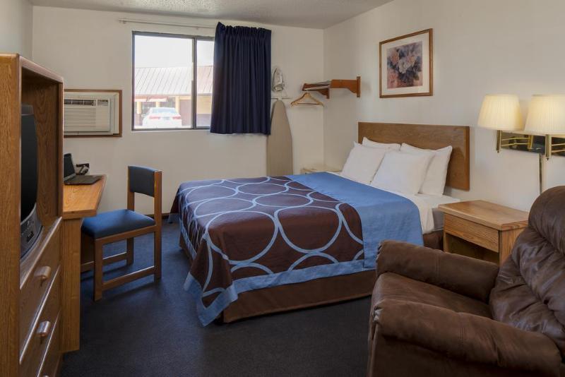 Super 8 By Wyndham Kirksville-University Area Exterior foto